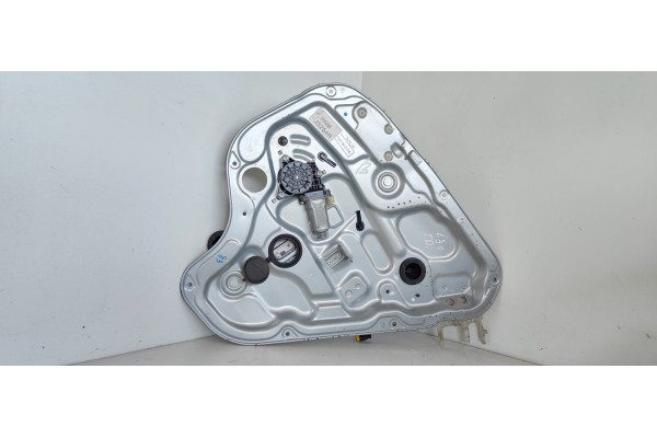 Recambio de elevalunas trasero derecho para hyundai i30 classic referencia OEM IAM 834802L010  