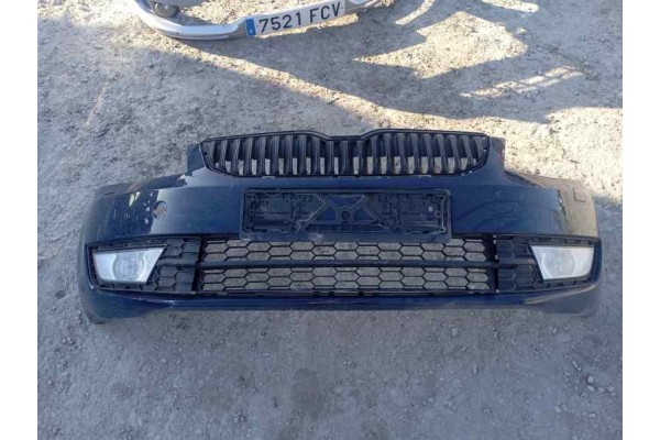 Recambio de paragolpes delantero para skoda octavia combi (5e5) referencia OEM IAM   