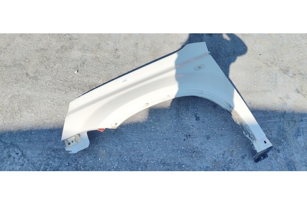 Recambio de aleta delantera izquierda para nissan x-trail (t31) se referencia OEM IAM   