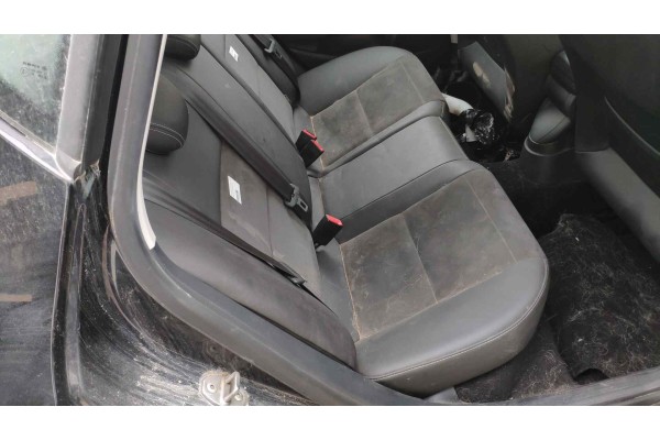Recambio de asientos trasero derecho para seat ibiza sc (6j1) 1.6 tdi referencia OEM IAM   
