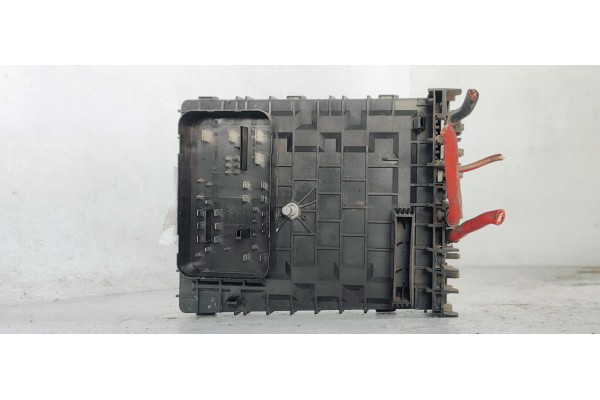 Recambio de caja reles / fusibles para volkswagen golf v berlina (1k1) conceptline (e) referencia OEM IAM 1K0937125A  