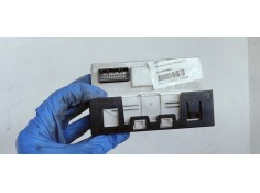 Recambio de pantalla multifuncion para renault megane ii berlina 5p confort dynamique referencia OEM IAM 8200350498A  