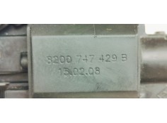 Recambio de cerradura maletero / porton para renault laguna grandtour iii referencia OEM IAM 8200747429B  