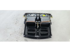 Recambio de rejilla aireadora para toyota auris advance referencia OEM IAM   