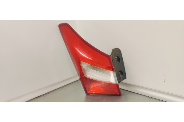 Recambio de piloto trasero izquierdo para hyundai i30 (gd) 1.6 crdi 110 fap referencia OEM IAM 92401A50  