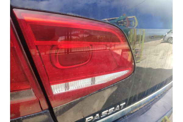 Recambio de piloto trasero izquierdo interior para volkswagen passat lim. (362) 2.0 tdi referencia OEM IAM   