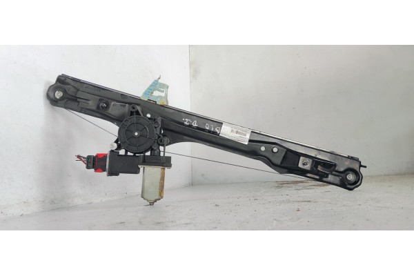 Recambio de elevalunas delantero izquierdo para fiat doblo 1.3 jtd 90 referencia OEM IAM 51810880  