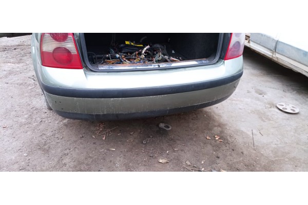 Recambio de paragolpes trasero para volkswagen passat berlina (3b3) comfortline referencia OEM IAM   