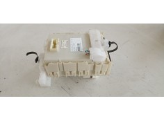 Recambio de caja reles / fusibles para toyota auris luna+ referencia OEM IAM 8273012190 6K130332 9887