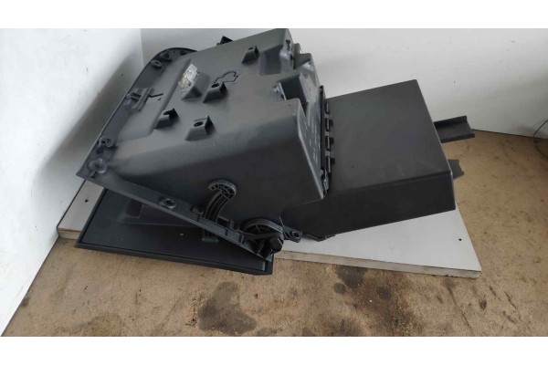 Recambio de guantera para seat ibiza sc (6j1) 1.6 tdi referencia OEM IAM 6J1857103  
