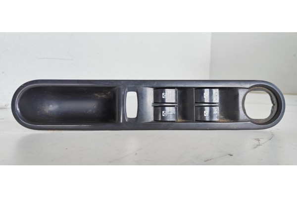 Recambio de mando elevalunas delantero izquierdo para renault espace iv (jk0) expression referencia OEM IAM 8200519355  