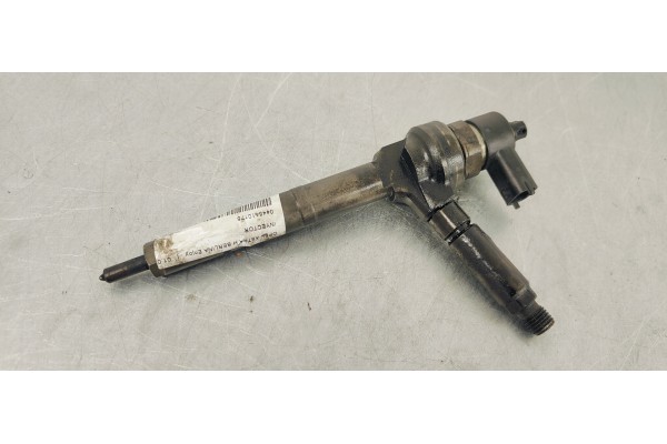 Recambio de inyector para opel astra h berlina enjoy referencia OEM IAM 0445110175  