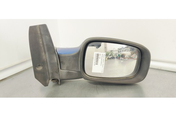Recambio de retrovisor derecho para renault scenic ii emotion referencia OEM IAM E9011126  