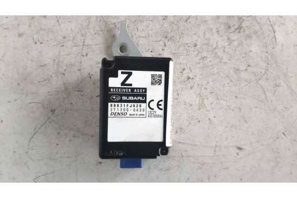 Recambio de modulo electronico para subaru forester 2.0 diesel cat referencia OEM IAM 88831FJ020 2713000620 