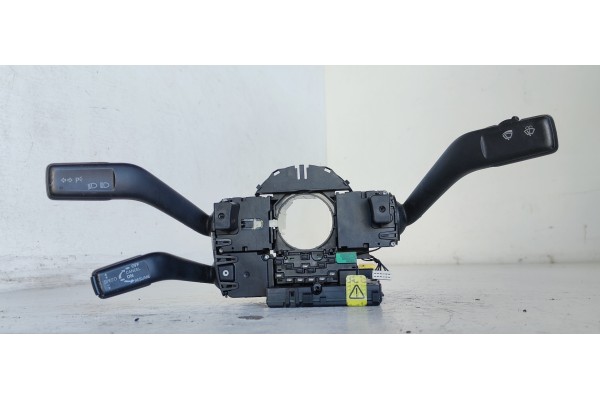 Recambio de mando multifuncion para volkswagen passat berlina (3c2) highline referencia OEM IAM 3C5953513B  