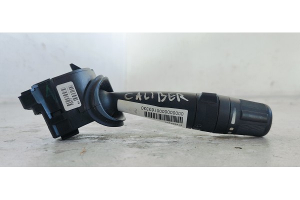 Recambio de mando limpia para dodge caliber 2.0i 155 referencia OEM IAM 214867201  