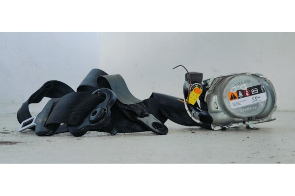 Recambio de cinturon seguridad delantero derecho para ford ka+ black / white referencia OEM IAM G1B5A61294BEW  