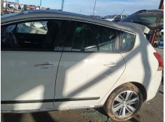 Recambio de puerta trasera izquierda para peugeot 3008 1.2i turbo 130 referencia OEM IAM   
