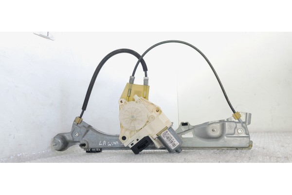Recambio de elevalunas trasero izquierdo para renault laguna grandtour iii referencia OEM IAM 827010001R  