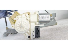 Recambio de elevalunas trasero izquierdo para renault laguna grandtour iii referencia OEM IAM 827010001R  