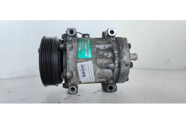 Recambio de compresor aire acondicionado para volvo v40 familiar 1.9 d+ (85kw) referencia OEM IAM 8200040681  