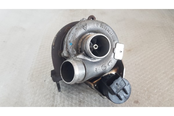 Recambio de turbocompresor para land rover range rover sport v6 td s referencia OEM IAM 53049700069  