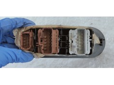 Recambio de mando elevalunas delantero izquierdo para renault megane ii berlina 5p confort dynamique referencia OEM IAM   