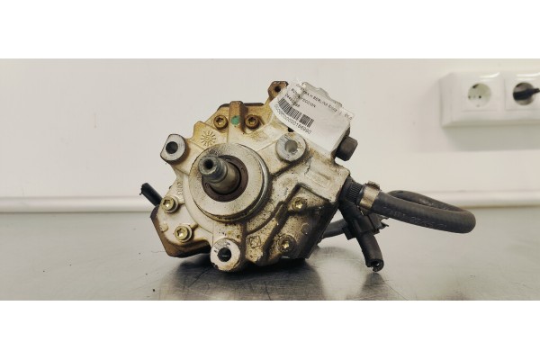 Recambio de bomba inyeccion para opel astra h berlina enjoy referencia OEM IAM 0445010086  