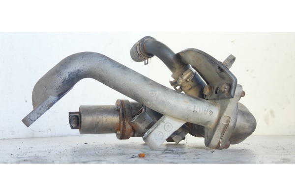 Recambio de valvula egr para kia sorento 2.5 crdi ex referencia OEM IAM 284104A100  