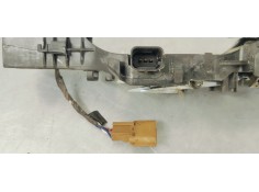 Recambio de maneta exterior delantera izquierda para renault scenic ii 1.5dci 105 referencia OEM IAM   