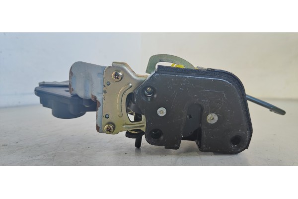 Recambio de cerradura puerta trasera izquierda para hyundai santa fe (sm) 2.0 crdi cat referencia OEM IAM   