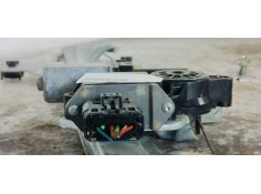 Recambio de elevalunas trasero izquierdo para peugeot 3008 1.2i turbo 130 referencia OEM IAM 9682808780  