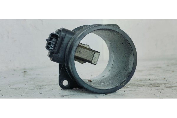 Recambio de caudalimetro para renault scenic iii 1.6dci 130 fap referencia OEM IAM 8200682558  