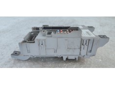 Recambio de caja reles / fusibles para citroen nemo 1.4 hdi 70 referencia OEM IAM 01364889080  