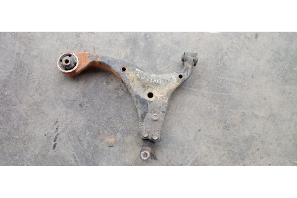 Recambio de brazo suspension inferior delantero derecho para hyundai i30 classic referencia OEM IAM   