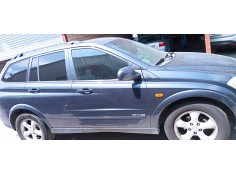 Recambio de puerta delantera derecha para ssangyong kyron 2.7 turbodiesel cat (euro 4) referencia OEM IAM   