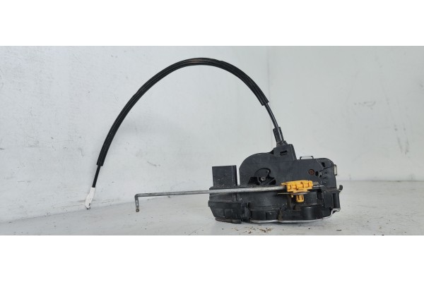 Recambio de cerradura puerta delantera derecha para opel insignia berlina excellence referencia OEM IAM   