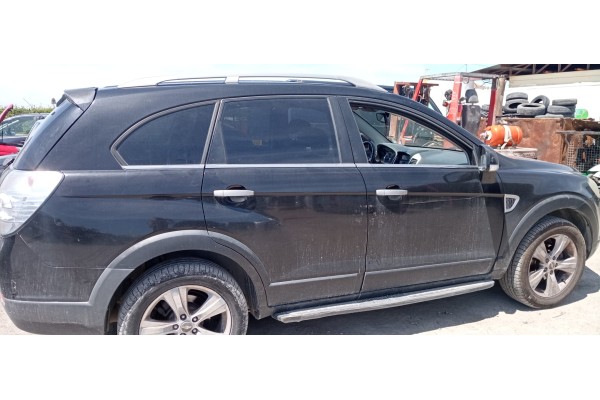 Recambio de puerta trasera derecha para chevrolet captiva 2.0 vcdi ltx referencia OEM IAM   