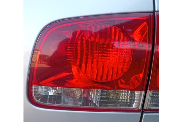 Recambio de piloto trasero derecho interior para volkswagen touareg (7la) tdi r5 referencia OEM IAM   