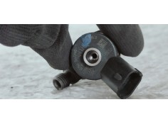 Recambio de inyector para renault scenic ii emotion referencia OEM IAM 0445110110B  