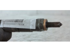 Recambio de inyector para renault scenic ii emotion referencia OEM IAM 0445110110B  