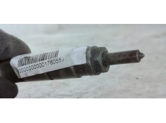 Recambio de inyector para renault scenic ii emotion referencia OEM IAM 0445110110B  