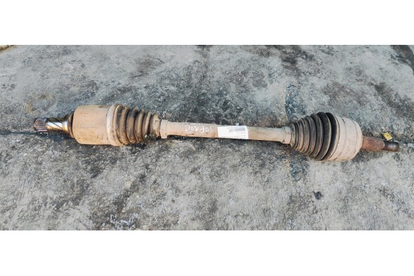 Recambio de transmision delantera izquierda para renault scenic iii 1.5 dci diesel fap referencia OEM IAM 8200847584  