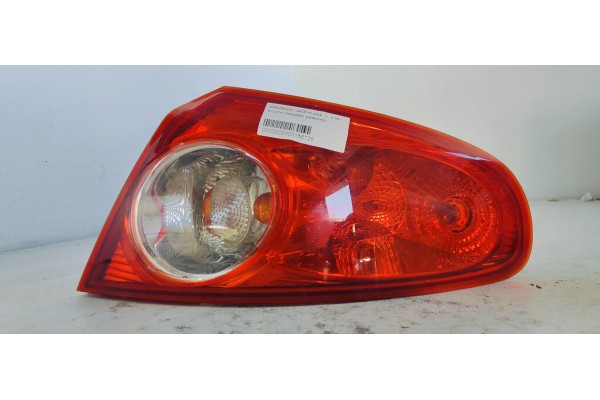 Recambio de piloto trasero derecho para chevrolet lacetti cdx referencia OEM IAM   