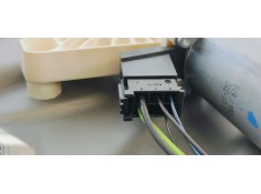 Recambio de elevalunas delantero derecho para mercedes-benz clase a (w169) 2.0cdi 110 [180] referencia OEM IAM A1697203079  