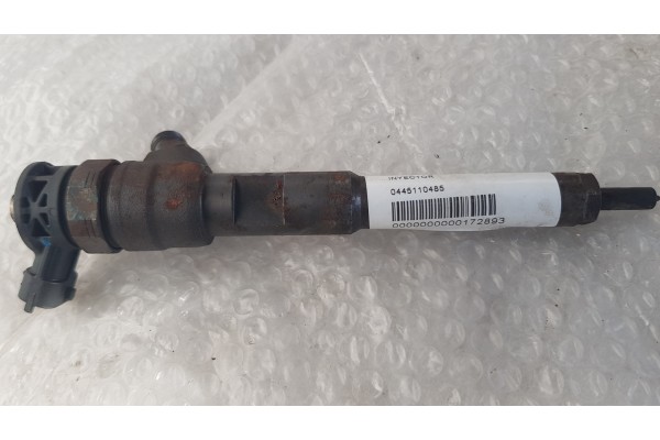 Recambio de inyector para mercedes-benz citan (w415) combi break referencia OEM IAM 0445110485  