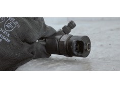 Recambio de inyector para renault scenic ii emotion referencia OEM IAM 0445110110B  