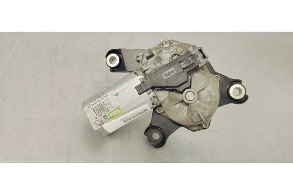 Recambio de motor limpia trasero para opel insignia berlina excellence referencia OEM IAM 13269910  