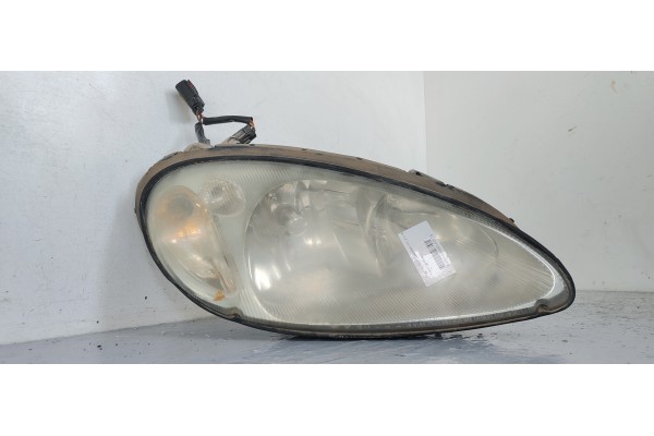 Recambio de faro derecho para chrysler pt cruiser (pt) 2.0 classic referencia OEM IAM   