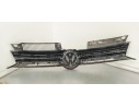 Recambio de rejilla delantera para volkswagen golf vi (5k1) 1.6 tdi 105 fap referencia OEM IAM 5K0853653  